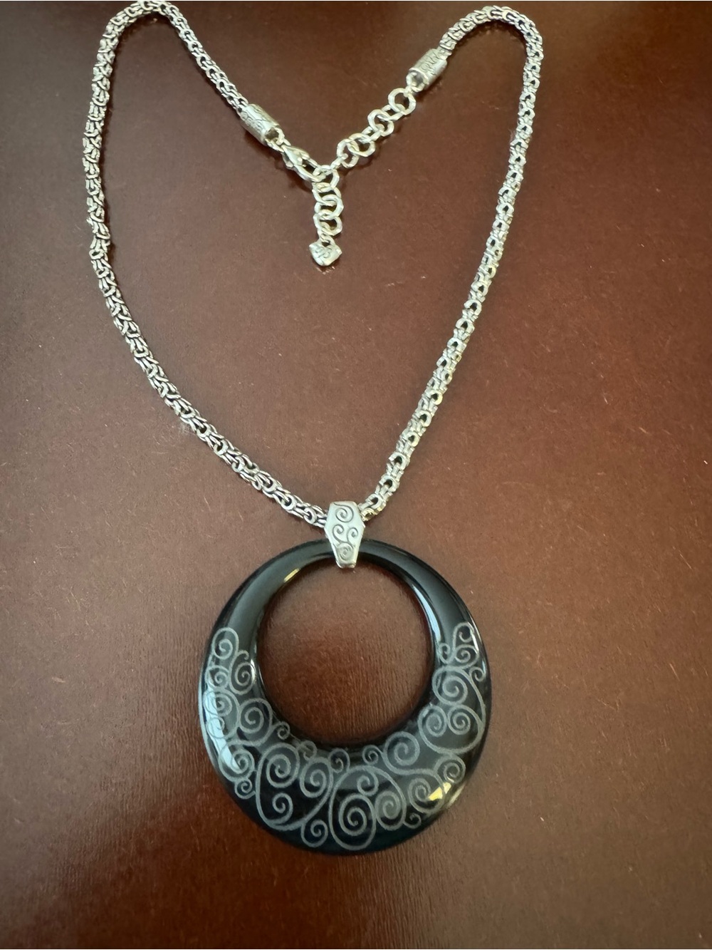 Vintage Brighton Lava Lounge Black Etched Pendant Necklace 18”